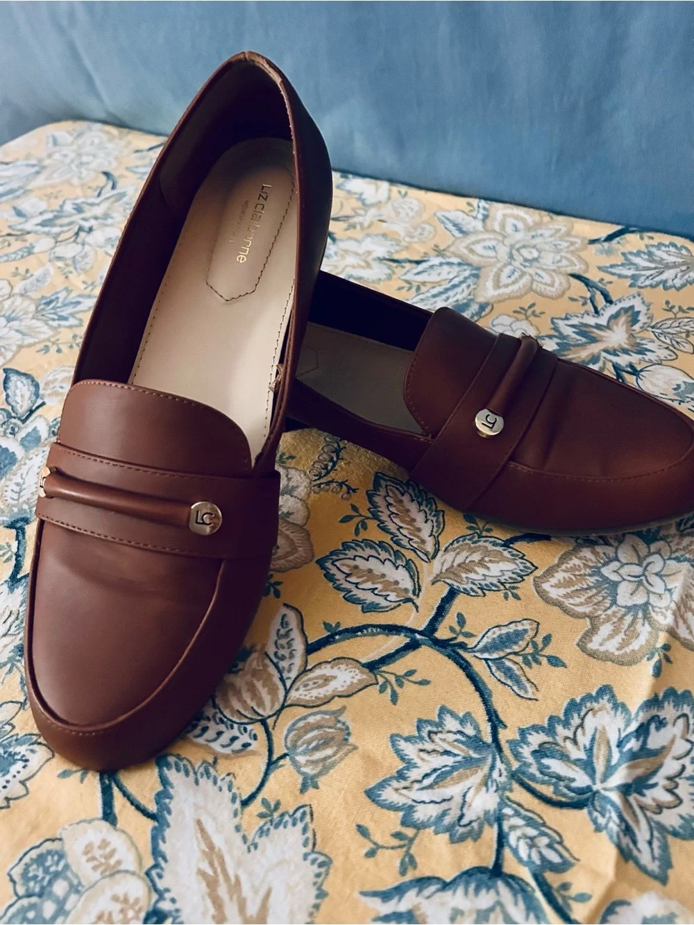 Liz Claiborne “Trish” Cognac Flats